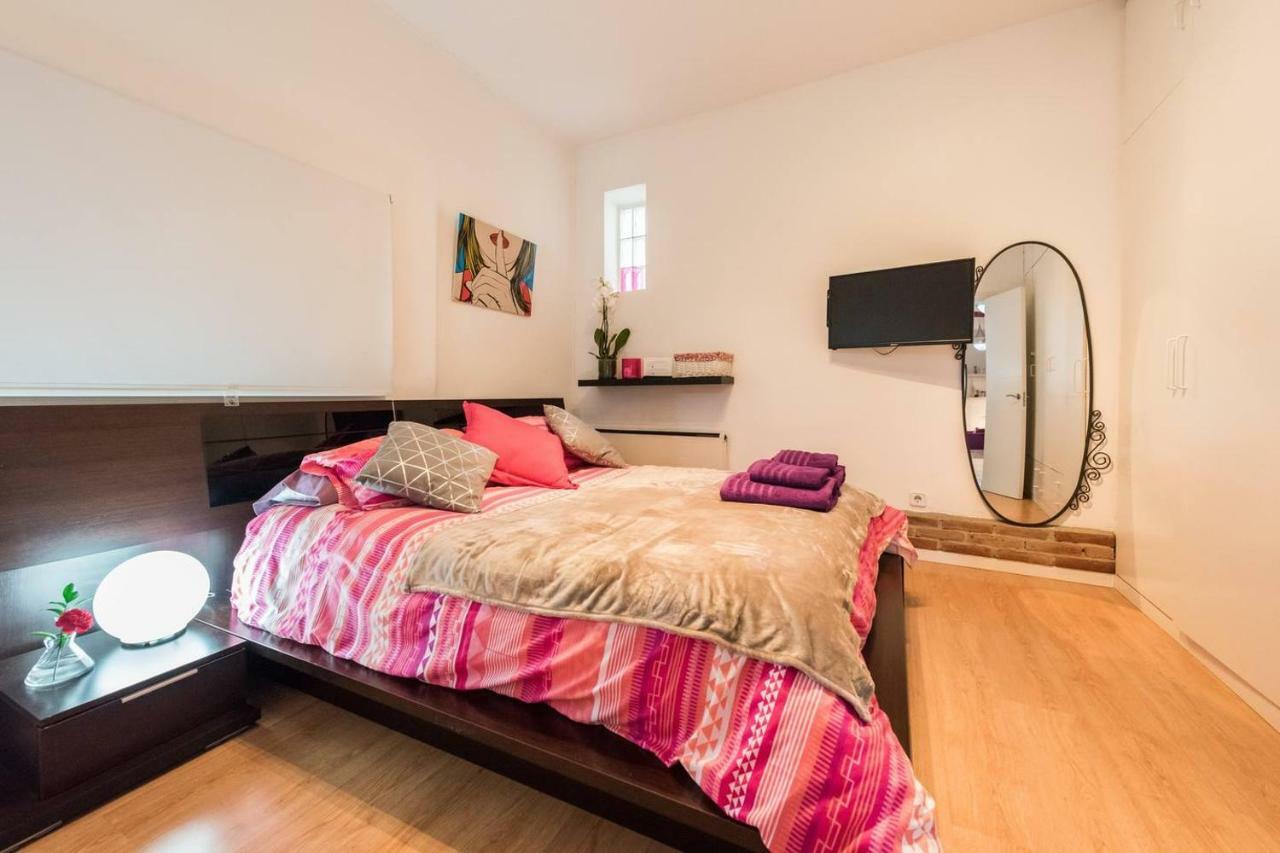 Apartamento En Calle Tres Peces Madrid Bagian luar foto