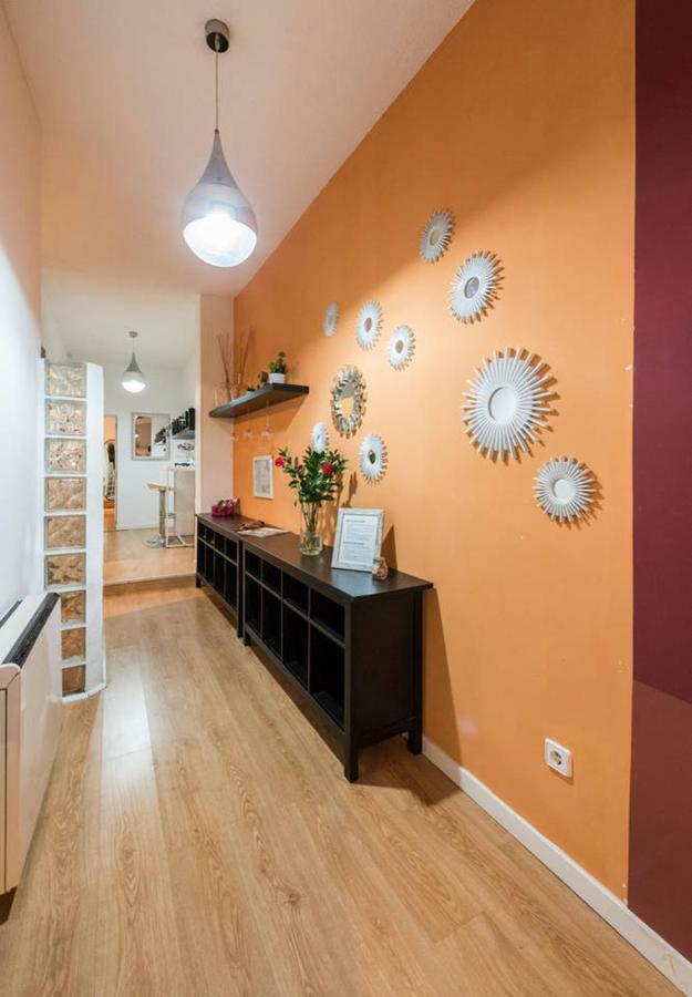 Apartamento En Calle Tres Peces Madrid Bagian luar foto